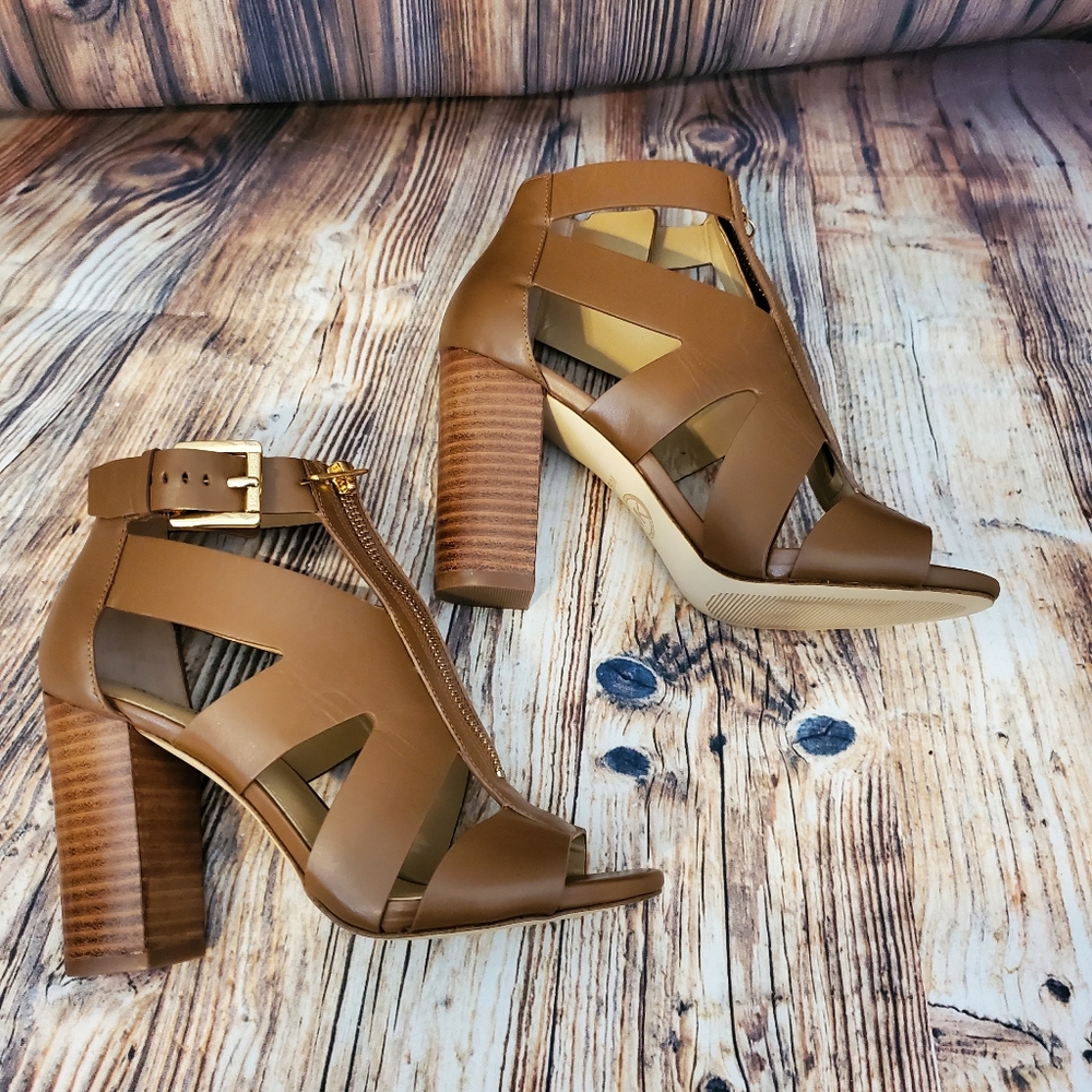 MICHAEL KORS  Anya Open Toe Sandal - Picture 8 of 13